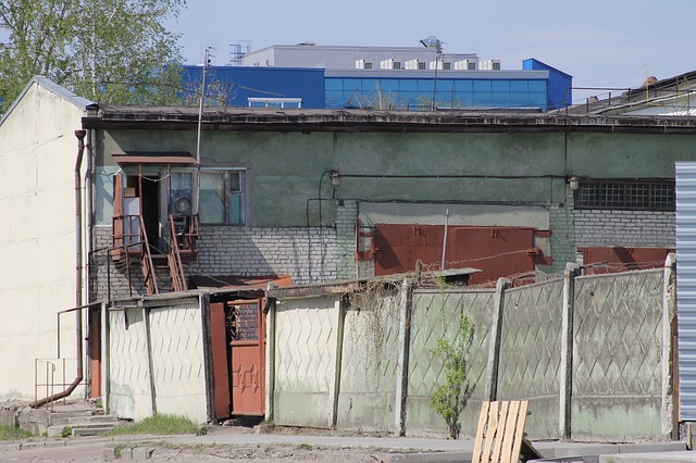 betonový plot